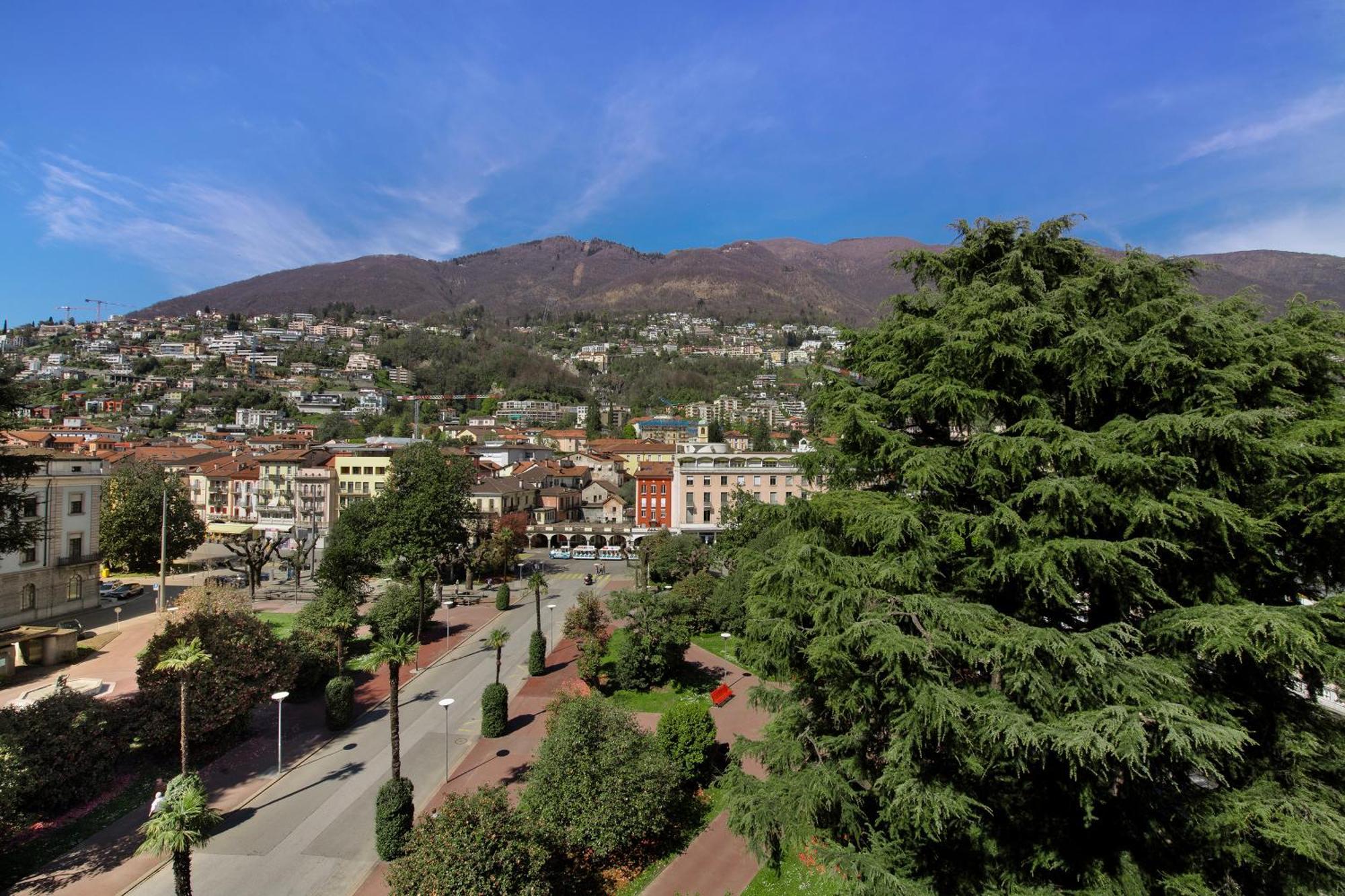 Alta Vista - Happy Rentals Locarno Bagian luar foto